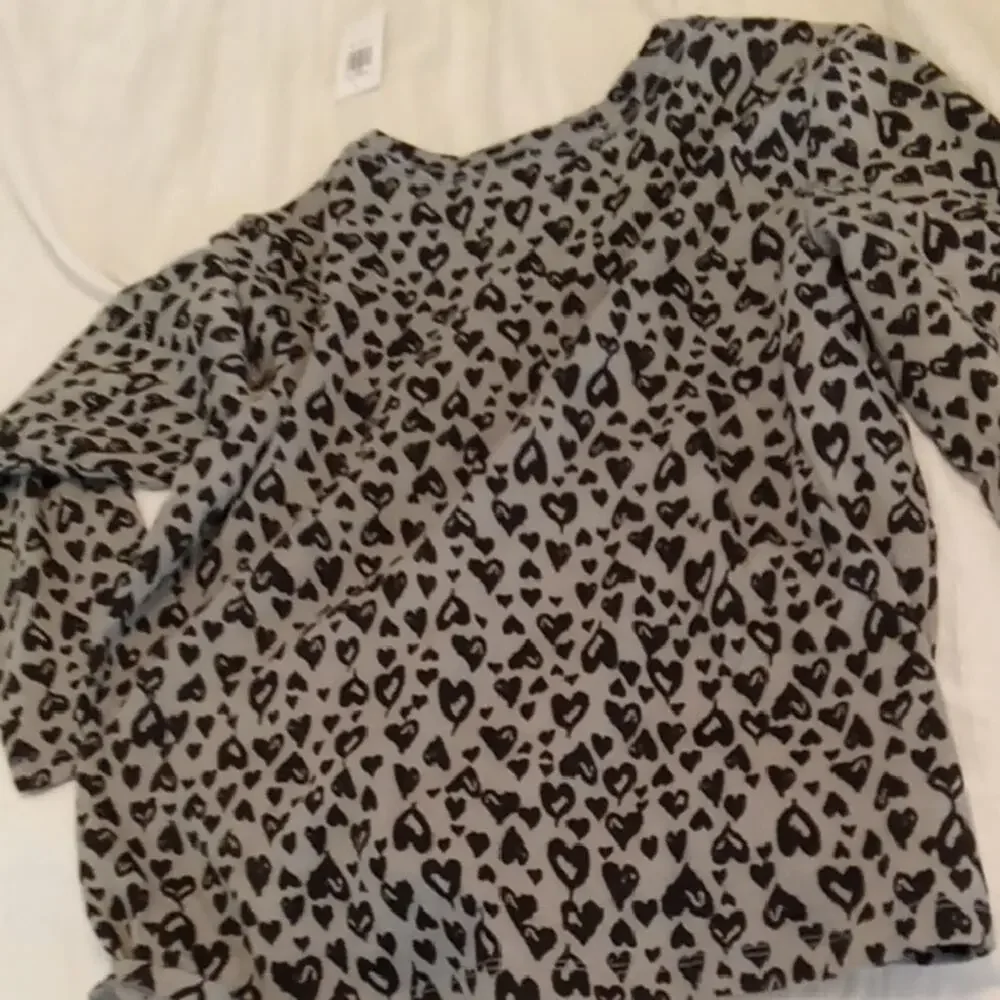NWT Old Navy Girl's Size Large Stylish Black and Gray Leopard Print   Top